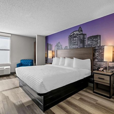 Hotel Clarion Pointe Archdale Exterior foto