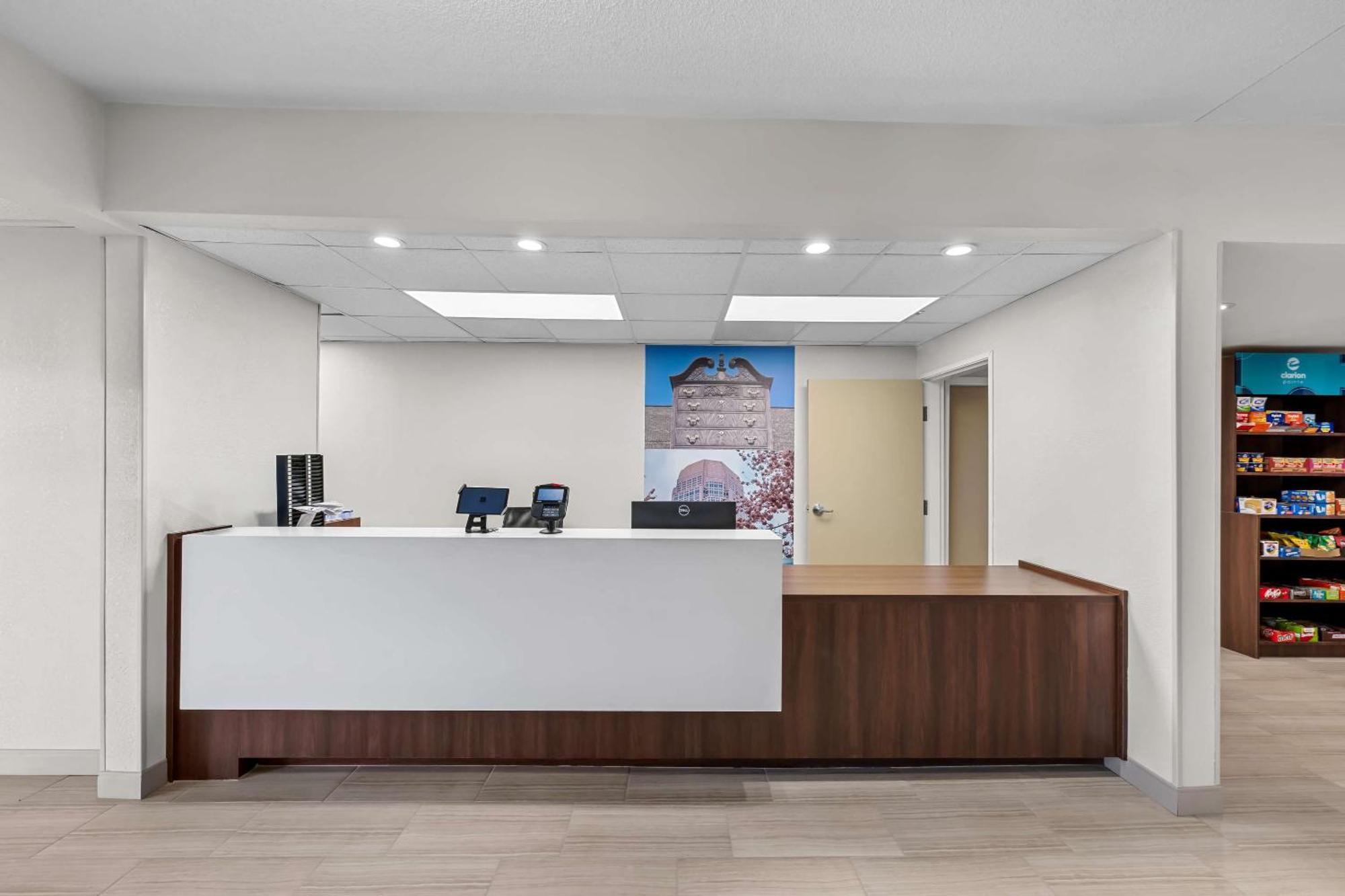 Hotel Clarion Pointe Archdale Exterior foto