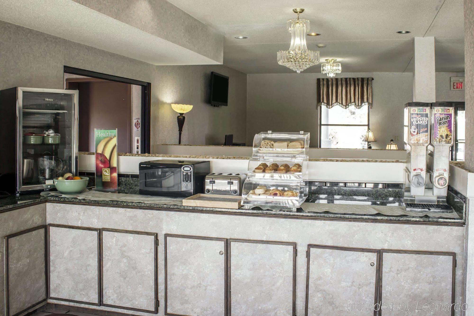Hotel Clarion Pointe Archdale Exterior foto