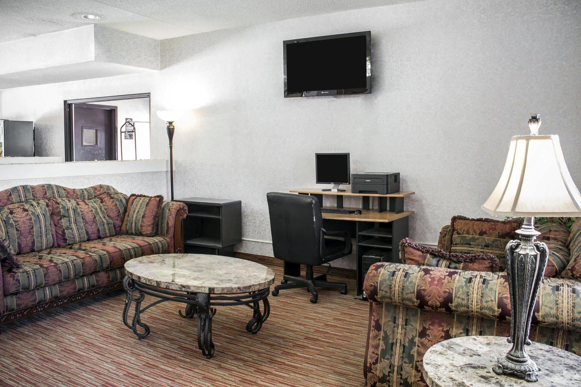 Hotel Clarion Pointe Archdale Exterior foto